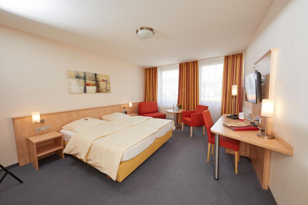 Hotel Filderland - Stuttgart Messe - Airport - Self Check-In Leinfelden-Echterdingen Εξωτερικό φωτογραφία