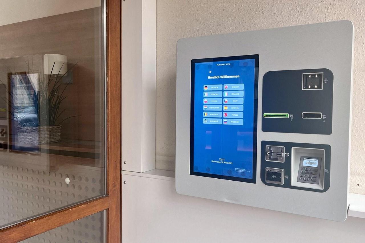 Hotel Filderland - Stuttgart Messe - Airport - Self Check-In Leinfelden-Echterdingen Εξωτερικό φωτογραφία